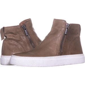 Lucky brand sneakers